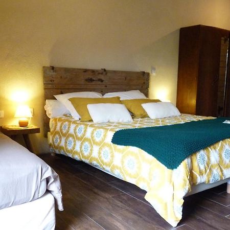 Chambres D'Hotes Le Chateau Rouge Saint-Germain-sur-Moine Eksteriør billede