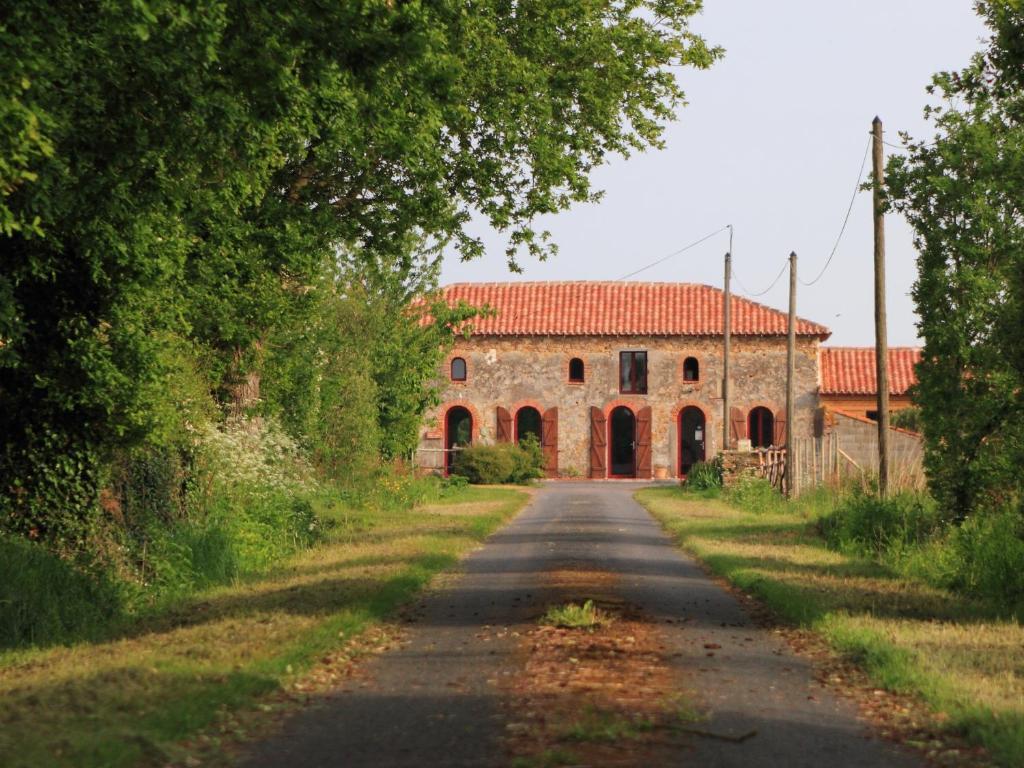 Chambres D'Hotes Le Chateau Rouge Saint-Germain-sur-Moine Eksteriør billede
